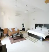Luxury Suites And Hotels Jcm Marg グルガウン